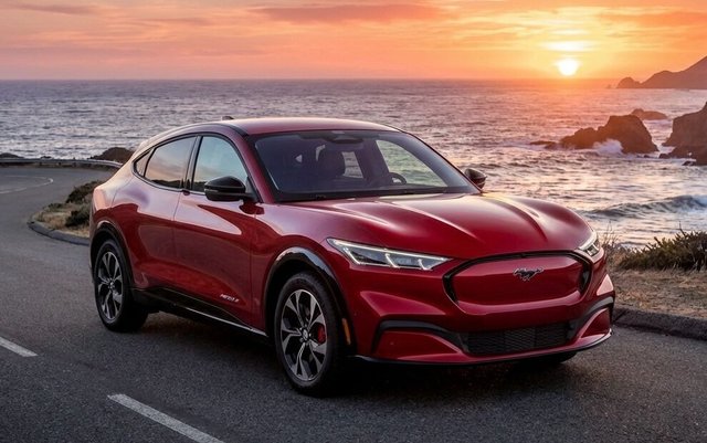 2022 FORD MUSTANG MACH-E