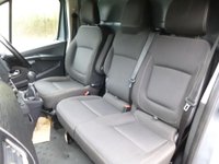 USED 2023 23 RENAULT TRAFIC 2.0 dCi Blue SL30 Extra Panel Van 5dr Diesel EDC L1 H1 Euro 6 (s/s) (150 ps) F/S/H - 150 Bhp *Automatic*