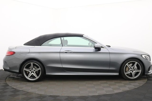 2017 Mercedes-Benz C-Class 2.1L Amg Line 2dr - Photo 2