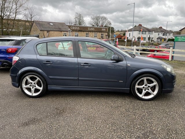 2006 ASTRA 1.9 CDTI 16V SRI HATCHBACK 5DR DIESEL MANUAL 157 G KM, 148... photo