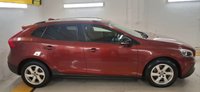 USED 2015 15 VOLVO V40 CROSS COUNTRY 2.0 D3 SE Hatchback 5dr Diesel Auto Euro 6 (s/s) (150 ps) Automatic, Winter Pack, Service History