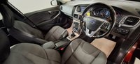 USED 2015 15 VOLVO V40 CROSS COUNTRY 2.0 D3 SE Hatchback 5dr Diesel Auto Euro 6 (s/s) (150 ps) Automatic, Winter Pack, Service History