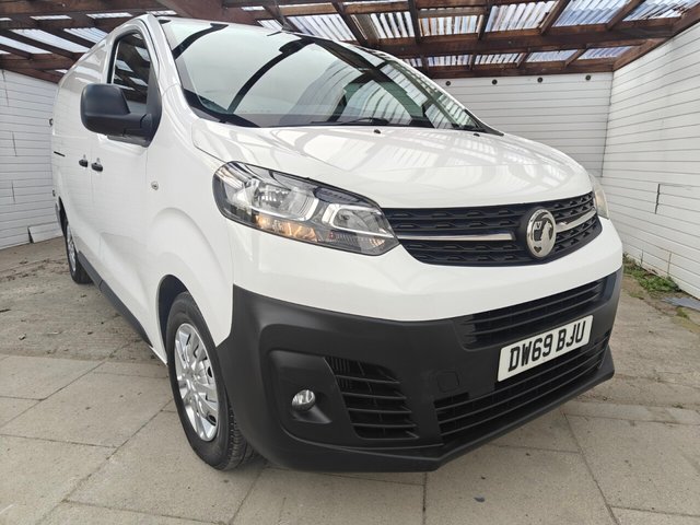2020 VAUXHALL VIVARO - Photo 6