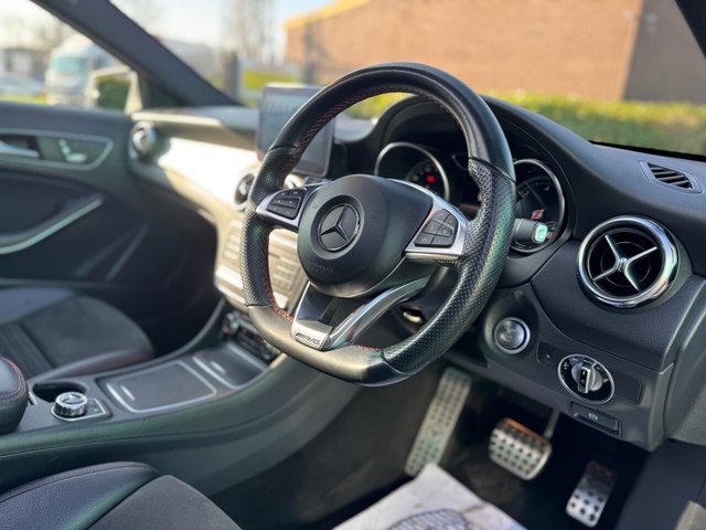2017 Mercedes-Benz Gla 2.1L Amg Line 5dr - Photo 10