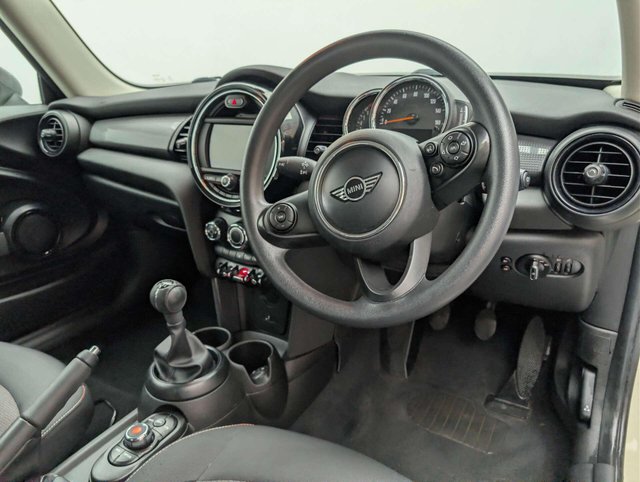 USED 2018 18 MINI HATCH 1.5 Cooper 3dr CLICK & COLLECT/ HOME DELIVERY