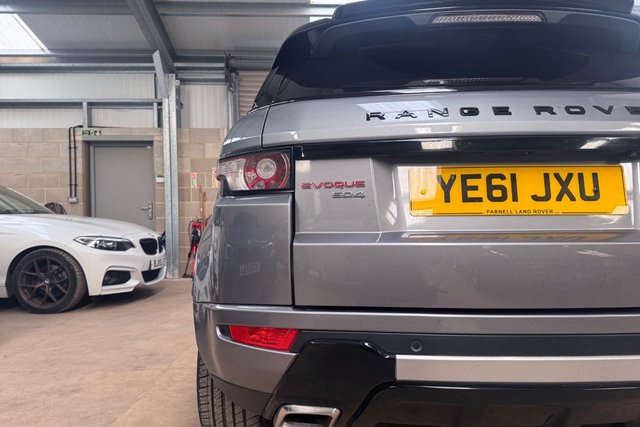 2011 Land Rover RANGE ROVER EVOQUE - Photo 3