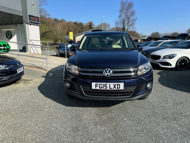 2015 VOLKSWAGEN TIGUAN 2.0 TDI BlueMotion Tech Match SUV 5dr Diesel Manual 4WD Euro 6 (s/s) (150 ps) - Photo 2