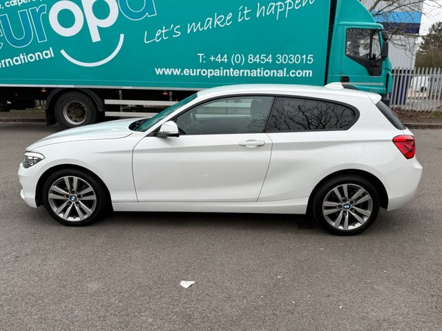 2015 BMW 1 Series 1.6L Sport 3dr - Photo 4