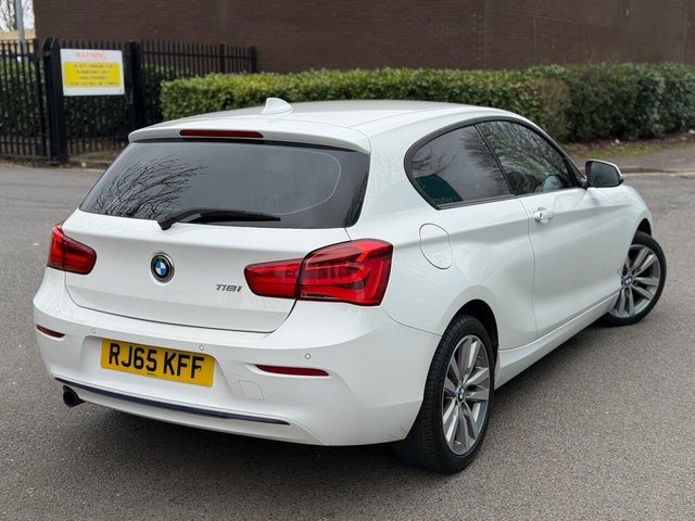 2015 BMW 1 Series 1.6L Sport 3dr - Photo 7