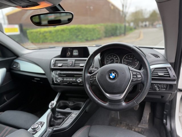 2015 BMW 1 Series 1.6L Sport 3dr - Photo 11
