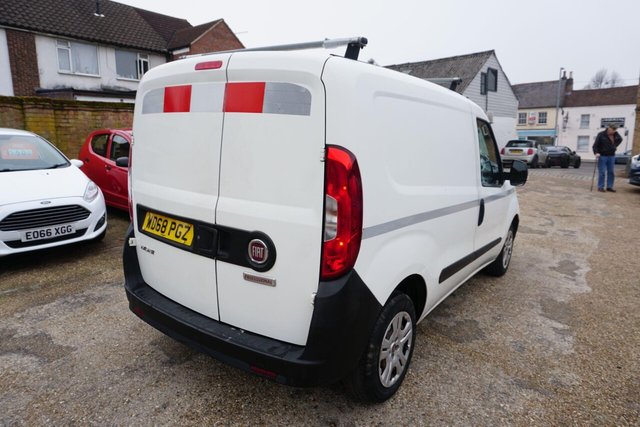 2018 (68) FIAT DOBLO - Photo 11