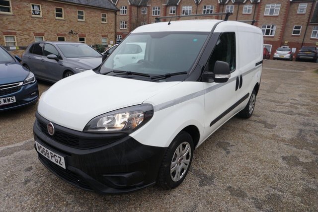 2018 (68) FIAT DOBLO - Photo 5