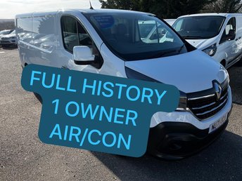 2021 RENAULT TRAFIC