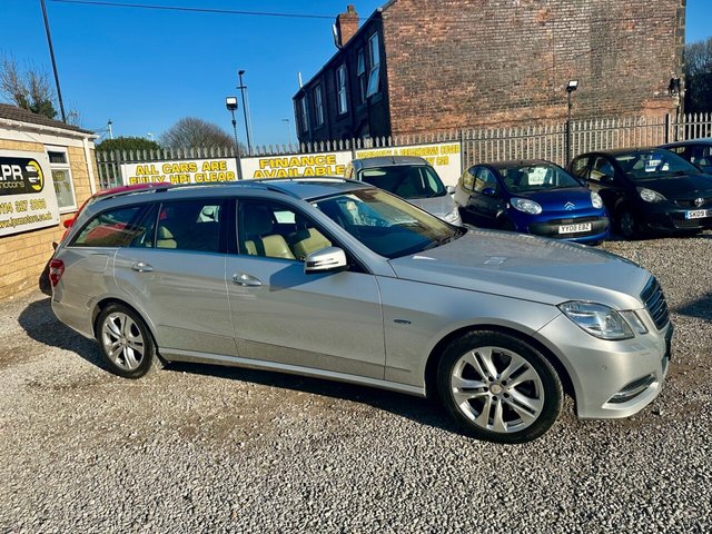 2010 MERCEDES-BENZ E-CLASS 2.1 E250 CDI BlueEfficiency Avantgarde Estate 5dr Diesel Tiptronic Euro 5 (204 ps) - Photo 3