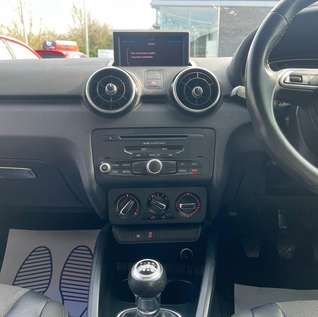 2013 Audi A1 - Photo 12