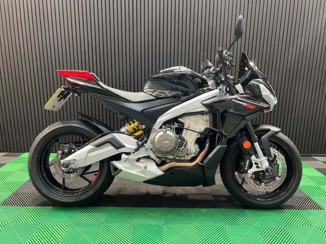 View our APRILIA TUONO 660