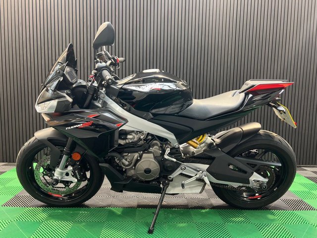 View our APRILIA TUONO 660