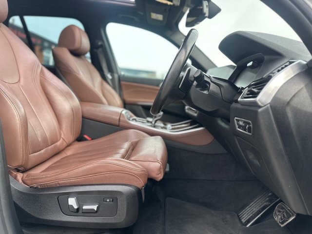 2019 BMW X5 - Photo 11