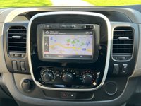 USED 2017 17 RENAULT TRAFIC 1.6 dCi 27 Sport Nav Panel Van 5dr Diesel Manual SWB Standard Roof Euro 6 (120 ps) # SPORT # A/C # NO VAT #