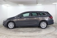 USED 2013 13 VAUXHALL ASTRA 2.0 CDTi SE Sports Tourer 5dr Diesel Manual Euro 5 (s/s) (165 ps) FM Radio, Parking Sensors,
