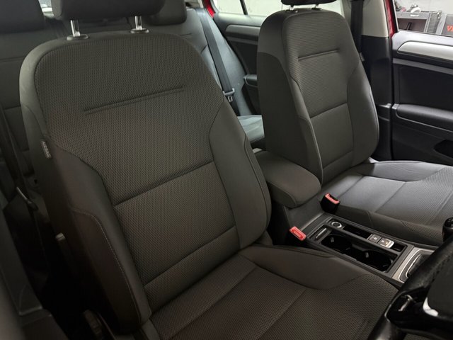 2015 VOLKSWAGEN GOLF 1.4 TSI BlueMotion Tech Match Hatchback 5dr Petrol Manual Euro 5 (s/s) (122 ps) - Photo 11