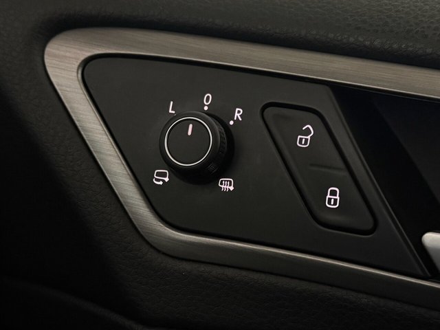 2015 VOLKSWAGEN GOLF 1.4 TSI BlueMotion Tech Match Hatchback 5dr Petrol Manual Euro 5 (s/s) (122 ps) - Photo 4