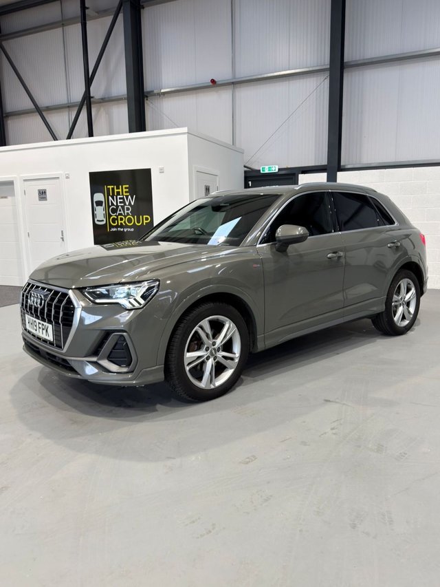 View our AUDI Q3