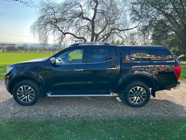 2018 NISSAN NAVARA 2.3 dCi Tekna Pickup Double Cab 4dr Diesel Auto 4WD Euro 6 (190 ps) - Photo 4