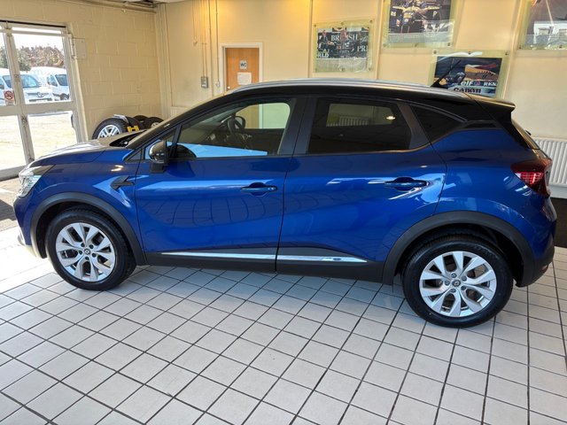 2021 RENAULT CAPTUR 1.3 TCe Iconic S/S - Photo 4