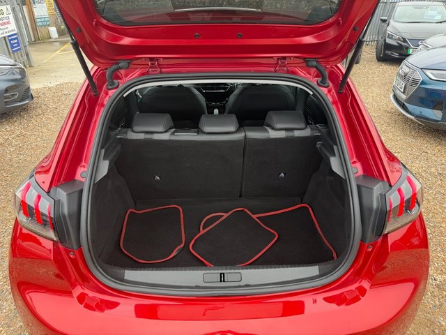 2020 PEUGEOT E-208 - Photo 8