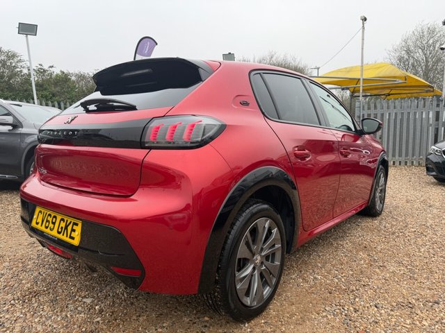 2020 PEUGEOT E-208 - Photo 12