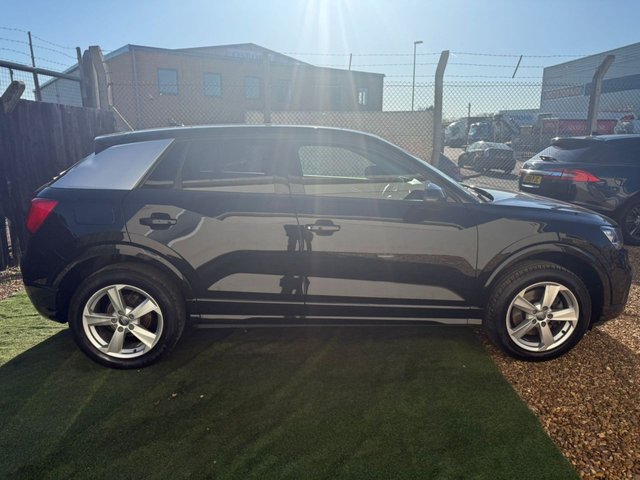 2018 AUDI Q2 - Photo 8