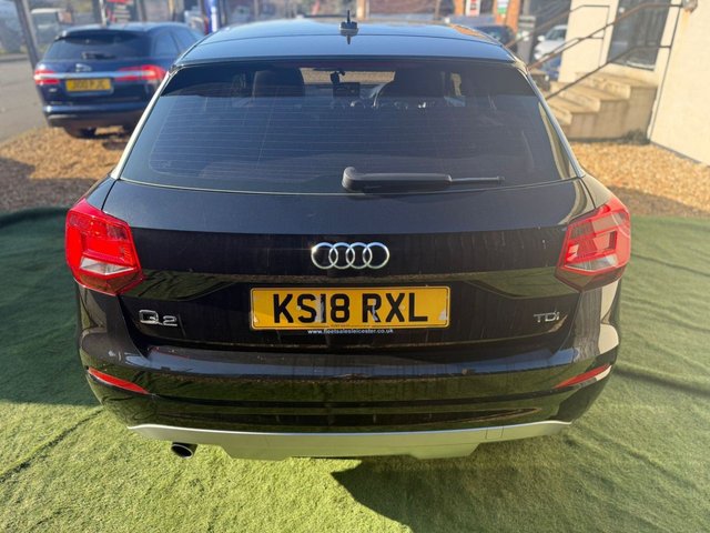 2018 AUDI Q2 - Photo 11
