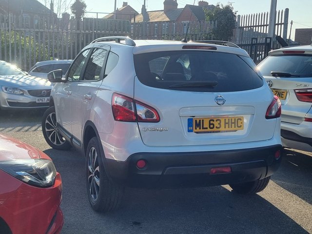 2013 NISSAN QASHQAI 1.6 360 SUV 5dr Petrol Manual 2WD Euro 5 (117 ps) - Photo 5