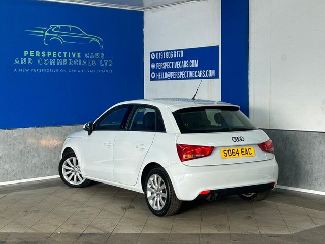2014 AUDI A1 - Photo 5
