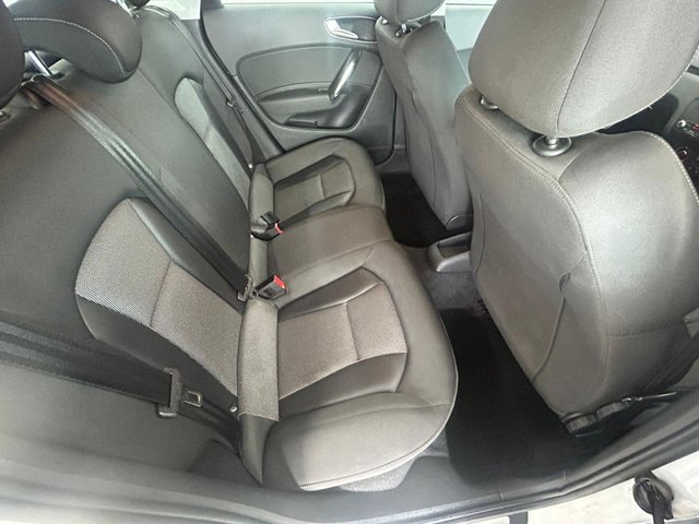 2014 AUDI A1 - Photo 9