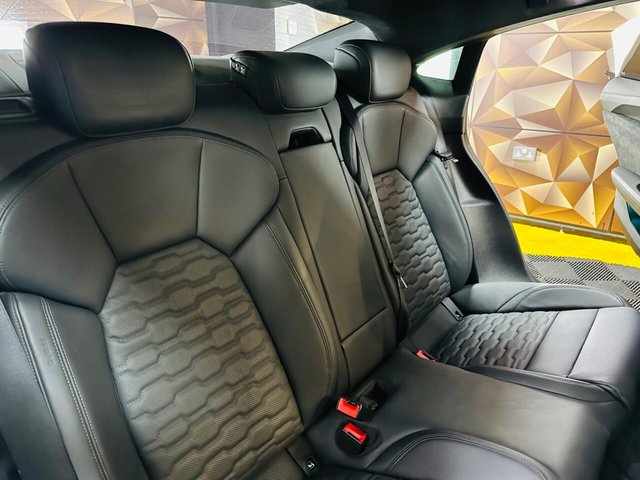 2022 AUDI E-TRON GT 93.4kWh Vorsprung Auto quattro 4dr - Photo 10