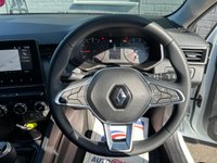 USED 2021 71 RENAULT CLIO 1.0 TCe Iconic Hatchback 5dr Petrol Manual Euro 6 (s/s) (90 ps) 