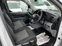 USED 2022 22 VAUXHALL VIVARO 1.5 Turbo D 2900 Dynamic L2 H1 Euro 6 (s/s) 6dr SERVICED @ 20 40 60 70 76 k