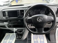 USED 2022 22 VAUXHALL VIVARO 1.5 Turbo D 2900 Dynamic L2 H1 Euro 6 (s/s) 6dr SERVICED @ 20 40 60 70 76 k