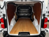 USED 2022 22 VAUXHALL VIVARO 1.5 Turbo D 2900 Dynamic L2 H1 Euro 6 (s/s) 6dr SERVICED @ 20 40 60 70 76 k