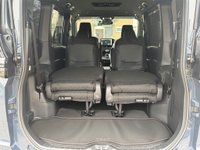 USED TOYOTA VOXY/NOAH FRESH IMPORT, EXCELLENT CONDITION