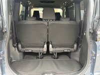 USED TOYOTA VOXY/NOAH FRESH IMPORT, EXCELLENT CONDITION