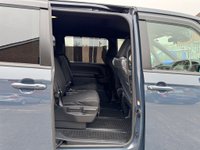 USED TOYOTA VOXY/NOAH FRESH IMPORT, EXCELLENT CONDITION