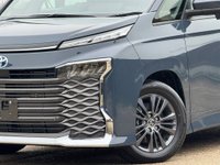 USED TOYOTA VOXY/NOAH FRESH IMPORT, EXCELLENT CONDITION