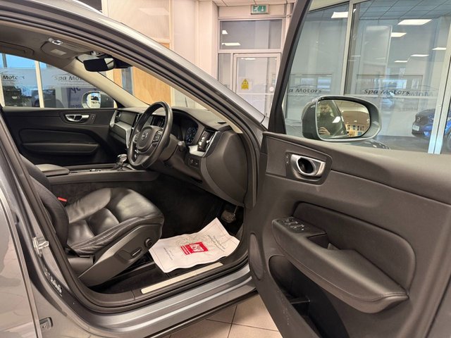 2018 Volvo Xc60 2L Momentum 5dr - Photo 8