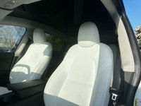USED 2022 72 TESLA MODEL Y (Dual Motor) Long Range SUV 5dr Electric Auto 4WDE (384 bhp) WHITE LEATHER-SURROUND CAMERAS