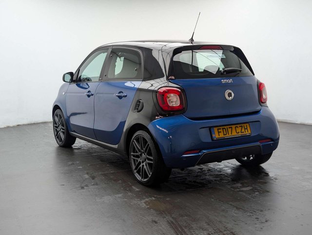 USED 2017 17 SMART FORFOUR 0.9 forfour Brabus Sport Premium T Auto 5dr CLICK & COLLECT/ HOME DELIVERY