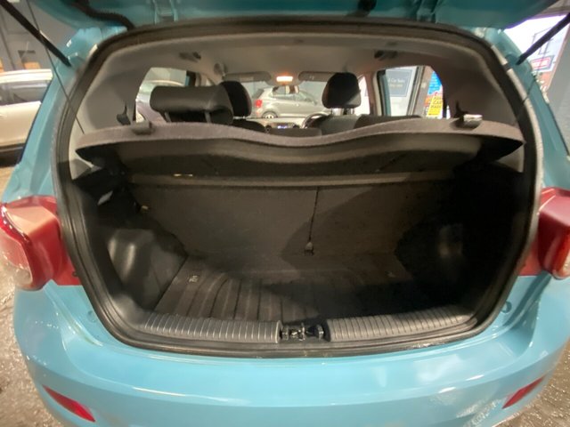 2014 HYUNDAI I10 (2014) - Photo 8