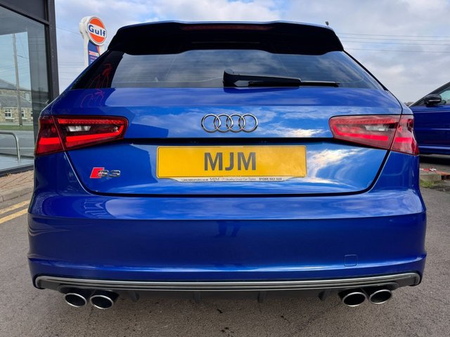 2015 AUDI S3 2015 2.0 TFSI Hatchback 3dr Petrol Manual quattro Euro 6 (s/s) (300 ps) * HUGE SPEC LIST * HEATED NAPPA LEATHER * 18" ALLOY WHEELS * MAXTON FRONT SPLITTER * PRIVACY GLASS * 5.8" RETRACTABLE DISPLAY * LED LIGHTS * DUAL-ZONE CLIMATE CONTROL * HEATED POWER FOLDING MIRRORS * FLAT BOTTOMED MULTI-FUNCTIONAL STEERING WHEEL * SEPRANG BLUE * AUDI DRIVE SELECT * SAT NAV * DAB * STUNNING THROUGHOUT * - Photo 8